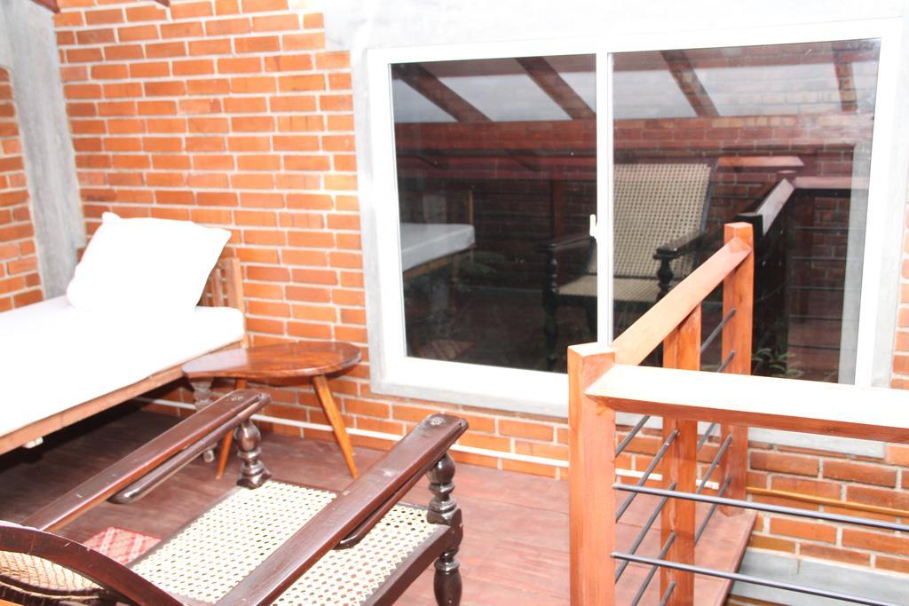 Executive Residency Retreat Villa Hikkaduwa Exterior photo