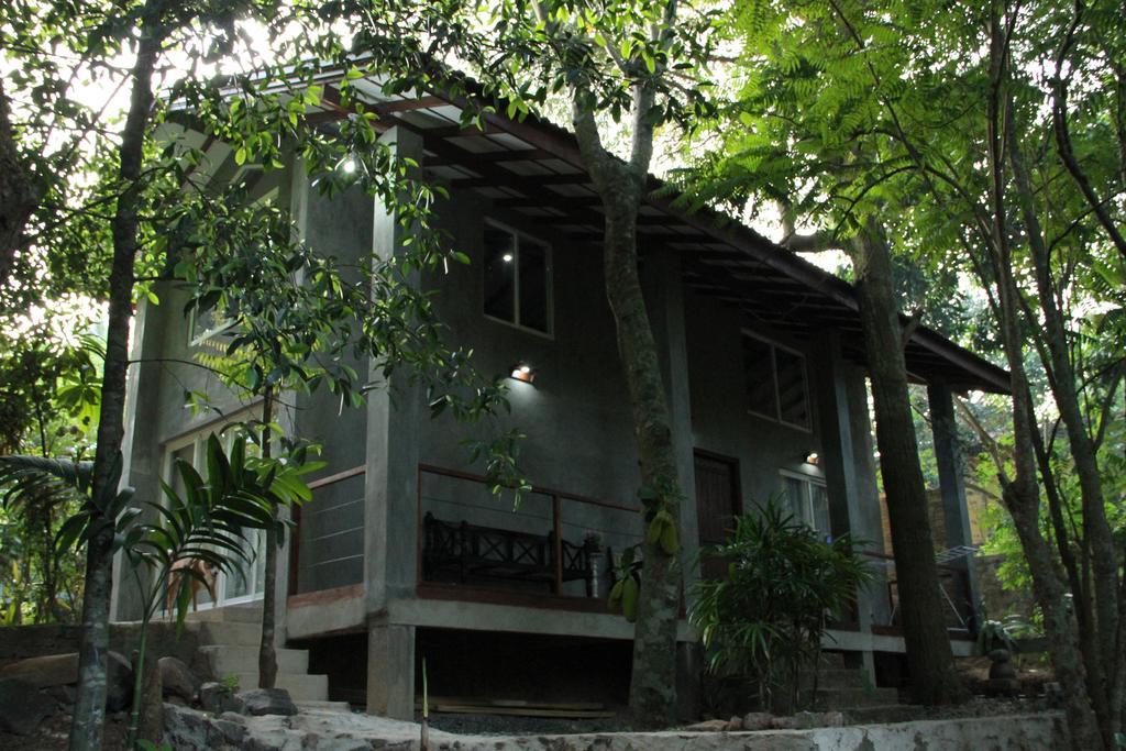 Executive Residency Retreat Villa Hikkaduwa Exterior photo